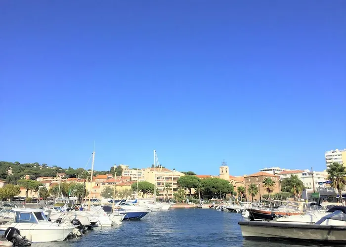 Апартаменти Les Mimosas By Interhome *